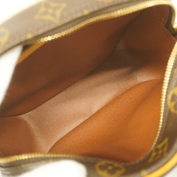 Louis Vuitton Monogram Blois Shoulder Bag - Picture 4 of 14